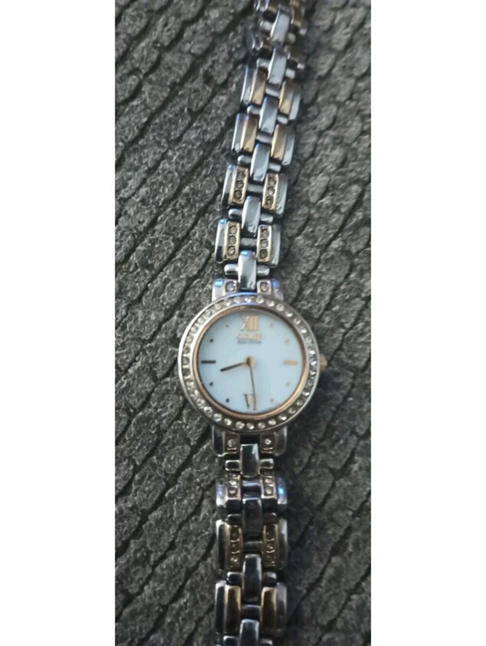 Citizen Eco-Drive Watch Women MOP Dial Gold Tone Gemmed B023-K005493 Works Great